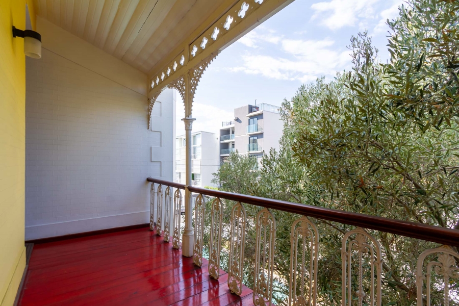4 Bedroom Property for Sale in Bantry Bay Western Cape